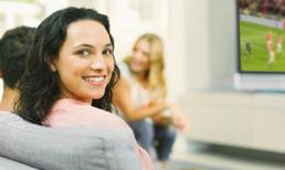 Vợ ham bóng đá lợi dăm bảy đường