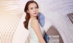 Diễn viên Anna Nguyễn đẹp tinh khôi trong thiết kế của Minh Trị