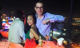 Đoan Trang hạnh phúc đi ăn tối cùng chồng Tây