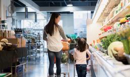 Nhiều bà mẹ trẻ tìm cách cho con ăn dặm kiểu Nhật