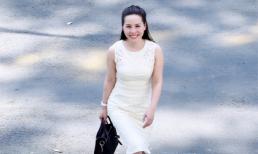 Nữ hoàng Kim Chi đẹp thanh lịch đi làm giám khảo cuộc thi 'Nét Đẹp Sư Phạm 2015'