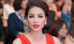 Phạm Hương rạng rỡ 'đánh bật' dàn mỹ nhân trên thảm đỏ