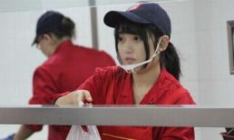 Vẻ xinh đẹp của 'Nữ thần bán cafe' hút hồn dân mạng