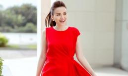 Hoa hậu Diễm Hương đẹp nồng nàn xuống phố