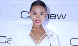 Siêu mẫu Diệu Huyền cá tính với thời trang đơn sắc