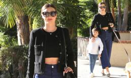 Miranda Kerr diện thời trang 'sang chảnh' cùng con dạo phố