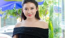 Á hậu Huyền My gợi cảm với đầm đen trễ nải