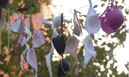 Treo áo lót ngoài đường để chống bạo lực gia đình