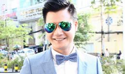 Quang Dũng đeo kính râm đi 'nhận chức' mới