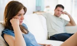 Bí mật giấu kín của người vợ ngoan hiền thường ra ngoài vào đêm khuya