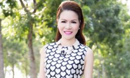  Hoa hậu Bùi Thị Hà ngọt ngào làm 'nàng thơ mùa đông' của Đỗ Mạnh Cường