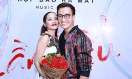 Lương Mạnh Hải má kề má Bảo Anh đầy tình tứ