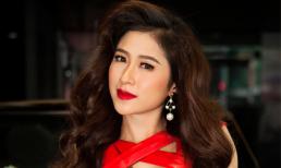 Thùy Trang khoe vẻ sang trọng và quyến rũ