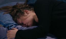 Lần đầu tiên ân ái với người yêu nặng hơn 1 tạ khiến tôi bị ám ảnh