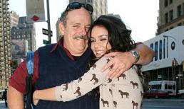 Cha của Vanessa Hudgens qua đời vì bệnh ung thư