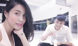 Vợ chồng Thủy Tiên 'hồi teen' đi tô tượng