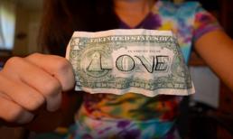 Tôi đã cho bạn gái cũ một đòn trời giáng vì tội hám của