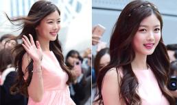 Kim Yoo Jung khoe vẻ đẹp như 'tiểu tiên nữ'