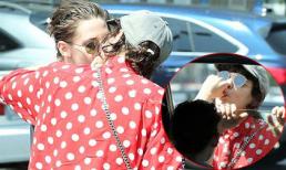 Kristen Stewart khiến fans phát ngán vì liên tục tình tứ với bạn gái