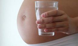 Chống rạn da bằng dinh dưỡng cho bà bầu