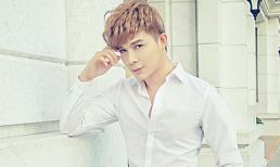 Nathan Lee diện sơ mi trắng, khoe vẻ đẹp 'nam thần' 