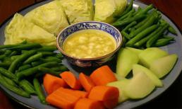 Sai lầm tai hại khi luộc rau khiến chất độc ngày càng tăng thêm