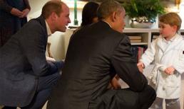 Hoàng tử nhí nước Anh mặc đồ ngủ đón Tổng thống Mỹ