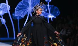 Trương Thị May diện áo dài hơn 400 triệu đồng làm vedette