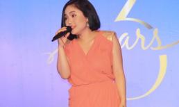 Vợ 3 Tú Dưa ngày càng trẻ trung sau khi sinh quý tử