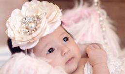 Hoa hậu Hà Kiều Anh khoe trọn bộ ảnh con gái lúc 1 tháng tuổi