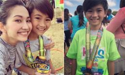 Vợ chồng Kim Hiền dậy sớm để cổ vũ con trai thi chạy