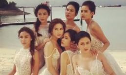 Ngọc Trinh cùng dàn mẫu chụp hình chuẩn bị cho 'Đêm hội chân dài 10'