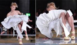 Màn 'vồ ếch' siêu đẹp của người mẫu trên sàn diễn