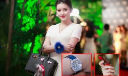 Huyền My 'gây choáng' với set đồ 2,5 tỷ trước khi sang Anh du học