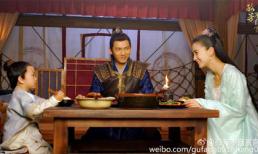 Lộ diện 'con trai' đáng yêu của Angela Baby và Chung Hán Lương