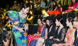 Angela Phương Trinh đến sự kiện từ sớm, cúi chào Ngô Thanh Vân