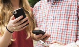 'Nếu một cô gái mỗi ngày đăng vài chục cái status... con hãy tránh xa luôn và ngay'