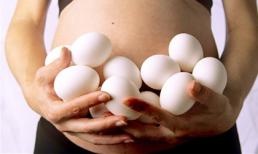Bà bầu nên ăn gì để con có làn da 'trắng như trứng gà bóc'?