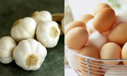 Ăn tỏi với trứng liệu có thể gây chết người như lời đồn?