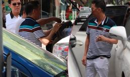 Mr. Đàm đi xe 3 tỷ xuất hiện chớp nhoáng trên phố Bà Triệu