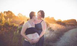 Hồi hộp khi ‘chồng’ mang bầu và hạ sinh em bé 