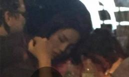 Sau hút thuốc, Kỳ Duyên lộ ảnh say xỉn tại bar