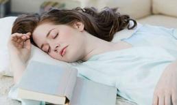 12 thói quen hàng ngày cực xấu cần tránh xa để ngủ ngon giấc