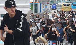 Fans náo loạn đường phố khi thấy các mỹ nam nhóm Exo xuất hiện