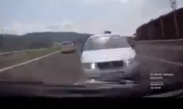 Clip cảnh báo một trường hợp thường sảy ra tai nạn ô tô khi tham gia giao thông