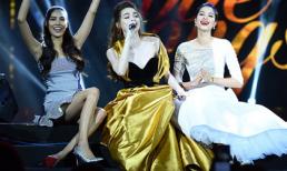 Hồ Ngọc Hà bắt Phạm Hương - Lan Khuê lên sân khấu ngồi nghe cô hát