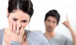 Ly hôn ngay lập tức sau khi nhìn thấy ảnh con trai người yêu cũ của chồng