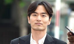 Nam diễn viên Lee Jin Wook 'trắng án' tội danh xâm hại tình dục