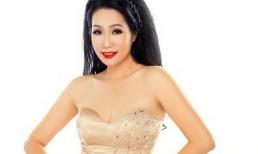 Trịnh Kim Chi lộng lẫy như một bà hoàng đầy quyền lực