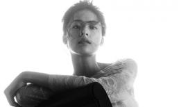 Hạ Vi chứng minh vẻ đẹp 'vạn người mê' trong bộ ảnh đen trắng 